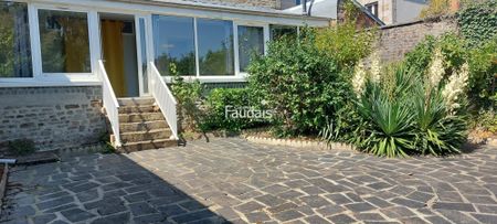 Location Appartement 4 pièces 113m² VIRE NORMANDIE 14500 - Photo 4