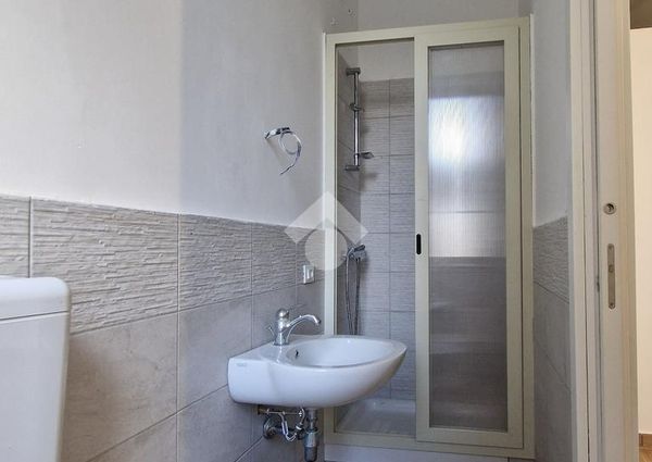 Casa indipendente in affitto