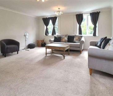 Woking, Surrey, GU22 - Photo 2