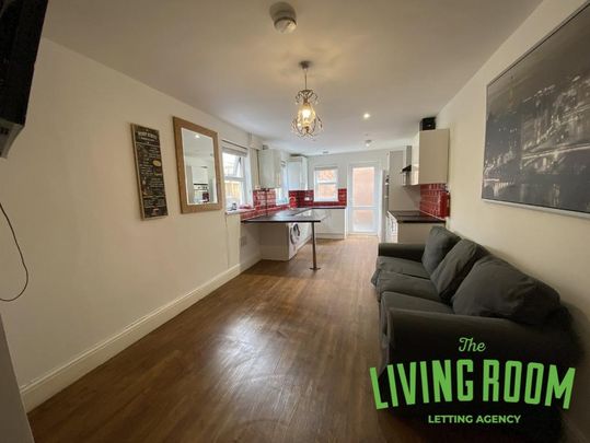 7 bedroom house to rent - Photo 1