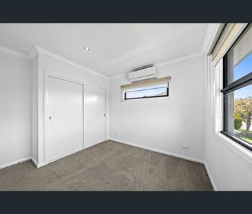 1/123 West Street, Hadfield, Vic 3046 - Photo 6