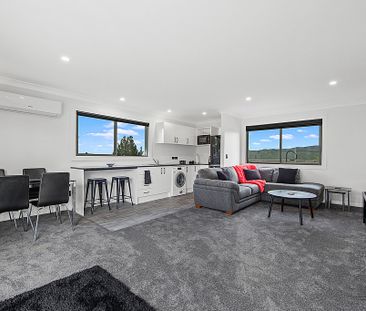 1 Mount Marua Way, Timberlea Wellington 5018 - Photo 3