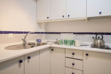 Calle El Jobo, Sevilla, Andalusia 41001 - Photo 2