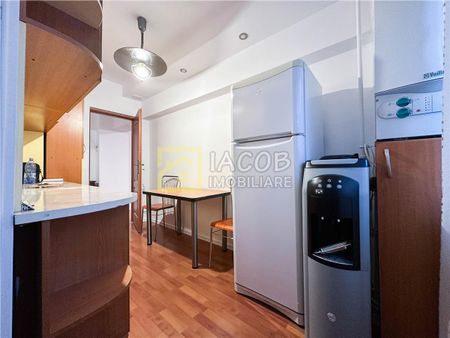 3 camere, ultracentralBacau - Fotografie 5