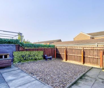 3 bedroom terraced house to rent - Photo 3