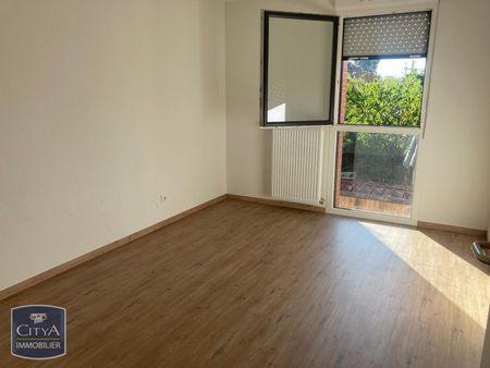 Location Appartement 3 pièces 59m² LAUNAGUET 31140 - Photo 2