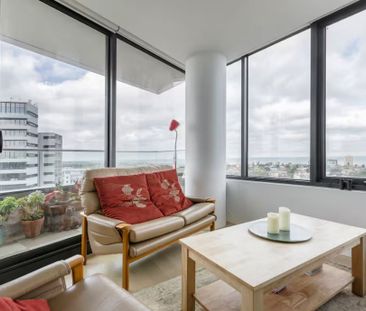 Bright and Stylish with Bay Views, Pool & Sauna/ Steam Room. - Photo 6