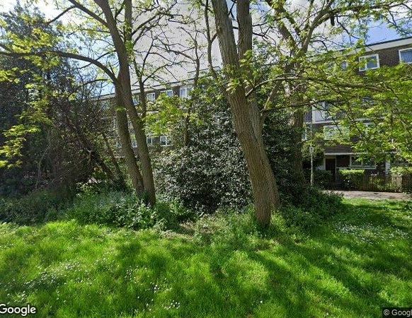 Studio Flat, Tooting Bec Road, SW17 - Photo 1