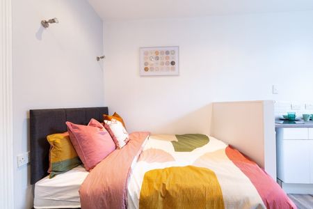 Bedsit, Cranbrook Road, BS6 - Photo 5