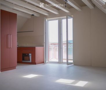 Exceptional Attic Apartment in Thalwil with 180° Views of Lake Zuri... - Foto 2