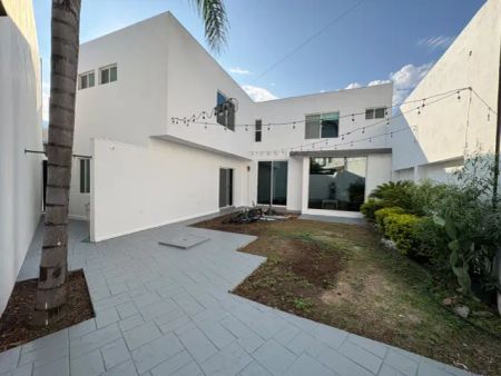 CASA EN RENTA RESIDENCIAL LA ESCONDIDA ZONA CARRETERA NACIONAL MONTERREY - Photo 4