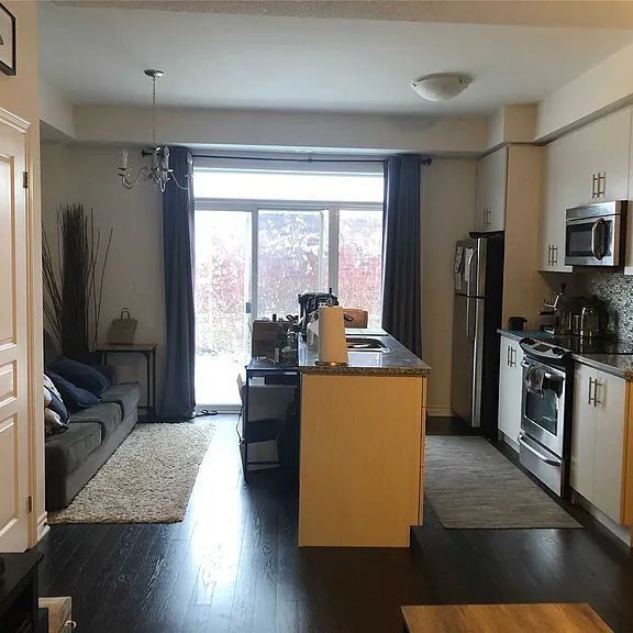 For Lease - 636 Evans Avenue Unit# 47, Toronto, Ontario - Photo 1