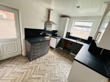 Linacre Lane, Litherland, L20 5AH - Photo 3