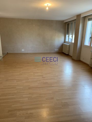 Location Appartement 3 pièces 76m² SOISSONS 02200 - Photo 4