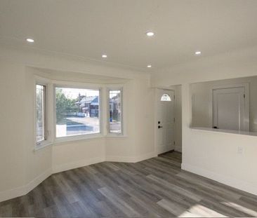 For Lease - 209 East 32nd Street Unit# 1, Hamilton, Ontario - Photo 2