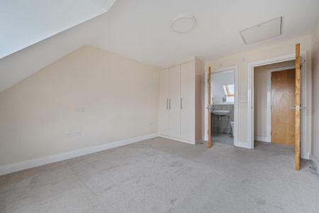 3 bedroom terraced house to rent - Photo 4