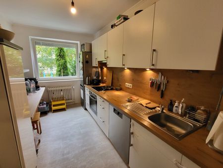 Sackgassenlage: 2,5-Zi.-Wohnung mit Terrasse und Stellplatz in Lübeck-St. Lorenz ... - Photo 5