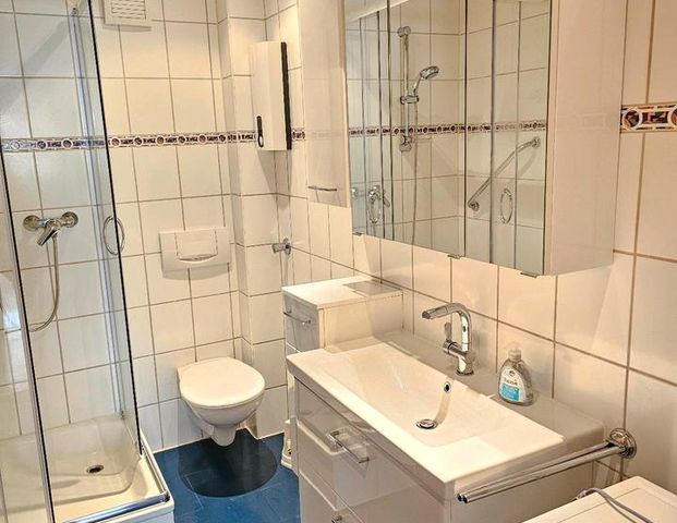 Charmante, frisch renovierte 1-Zimmer-Wohnung in der Lübecker Alt - Photo 1