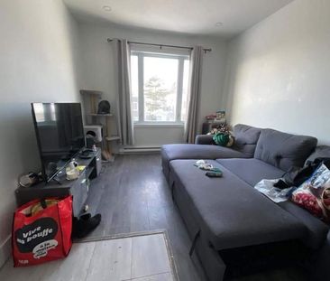 1 CH - 1 SDB - Québec - $1,095 /mo - Photo 2