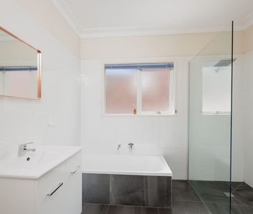 Three bedroom home in an enviable location - Photo 4