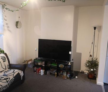 Room in a Shared House, St. Mary Magdalene Street, BN2 - Photo 1