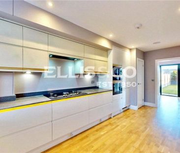 Bideford Avenue, UB6, Greenford - Photo 4