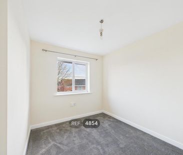 3 bedroom terraced house to rent - Photo 6