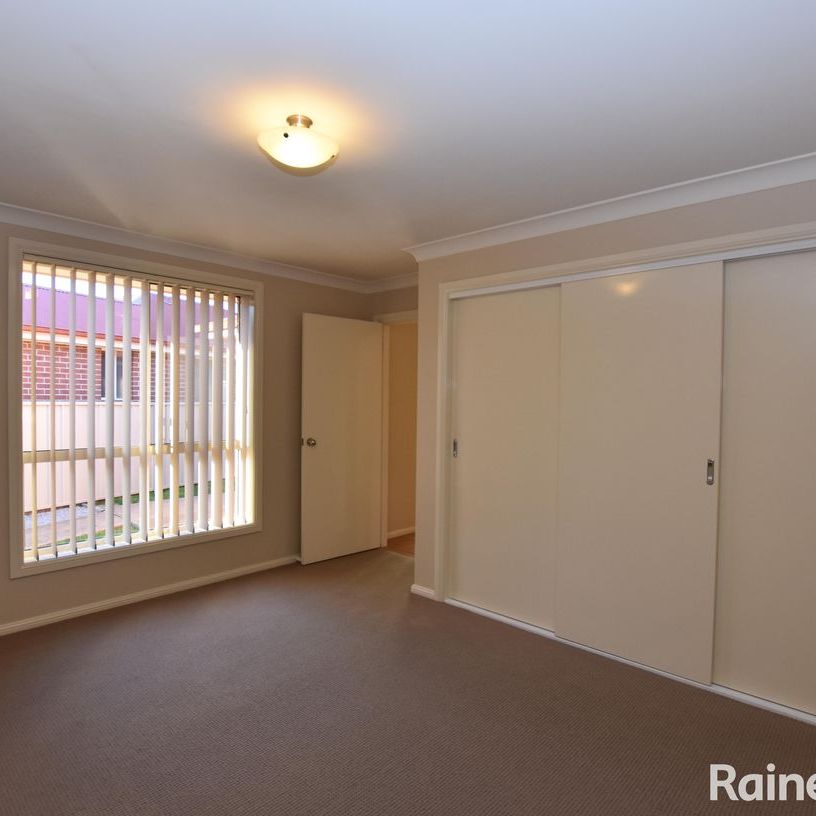 MODERN ONE BEDROOM UNIT CLOSE TO TOWN - Photo 1