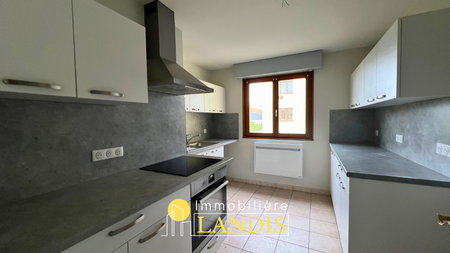 Location Appartement 4 pièces 78m² OBERNAI 67210 - Photo 4