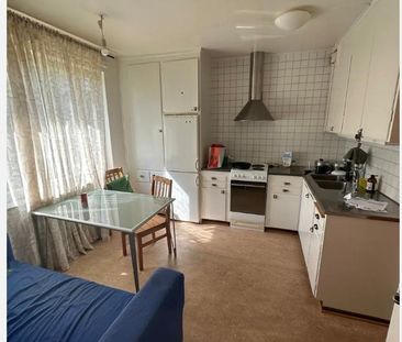 Astrakangatan, Hässelby - Foto 1