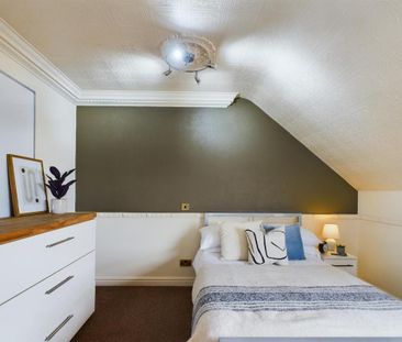 6 bedroom house to rent - Photo 4