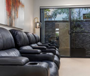 Prestige Fairway Boulevard Living – Pristine Low-Set Home with Pool - Photo 2