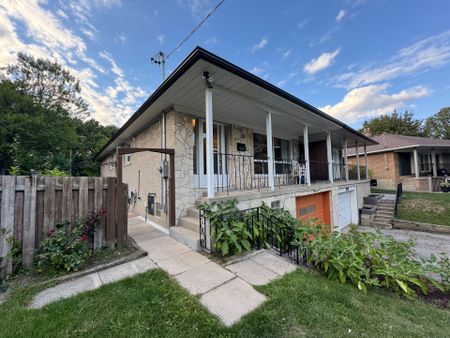 For Lease - 70 Marbury Crescent, Toronto, Ontario - Photo 2