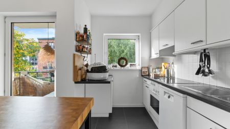 Instapklaar bemeubeld appartement met 2 slpkrs in centrum Zutendaal - Photo 5