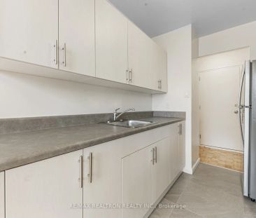 2895 Bathurst Street #101 - Photo 3