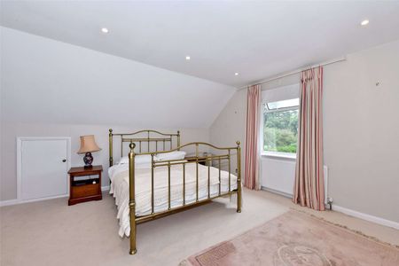 Attractive five bedroom family home in peaceful location with views over surrounding countryside - Photo 4