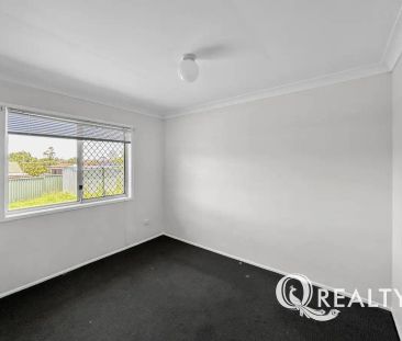 “Cozy Family Home in Great Location!” - Photo 4