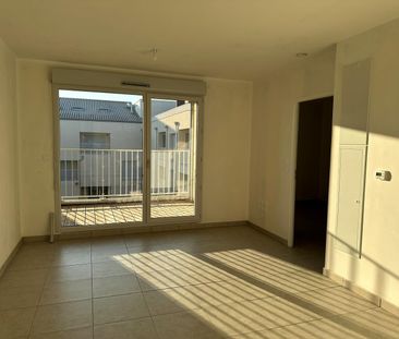 location Appartement T2 DE 36.69m² À CASTANET TOLOSAN - Photo 1