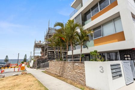 “AS NEW - A RARE GEM - 230SQM TWO STOREY PENTHOUSE” - Photo 4