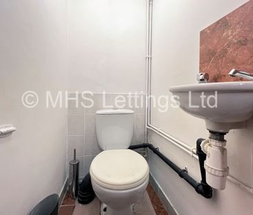 1 Bedroom Shared House for rent in Burchett Grove - Photo 1