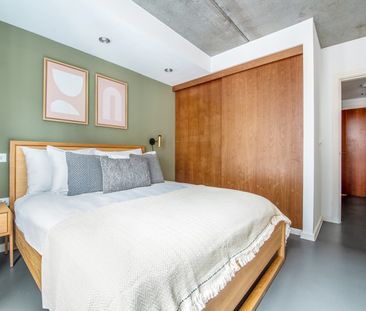 Cosmopolitan House - Photo 2