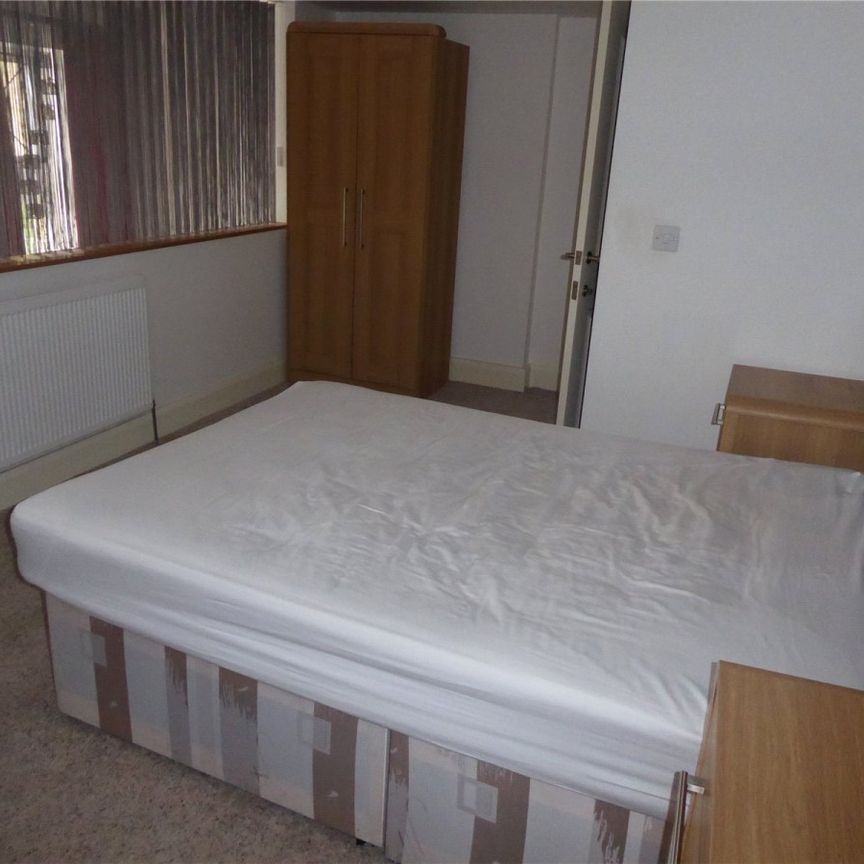 Clare Hall, Prescott Street, Halifax, HX1 - Photo 1