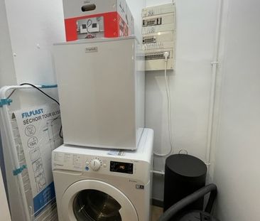 Location Appartement 5 pièces 105m² BORDEAUX 33000 - Photo 3