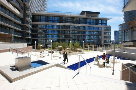 For Lease - 25 Capreol Court Unit# 3802, Toronto, Ontario - Photo 4