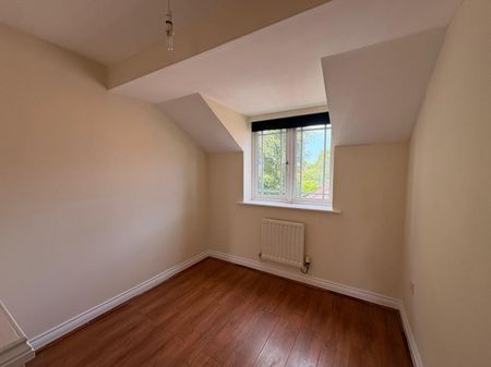 Kirkwood Close, Aspull, Greater Manchester, UK - Photo 2