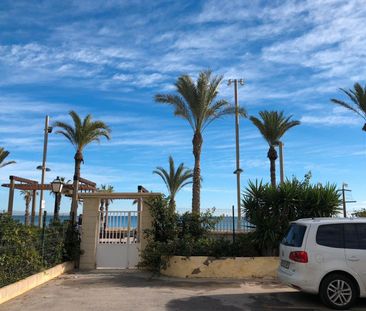 Piso de alquiler en Avenida de Niza, Playa de San Juan - Photo 3