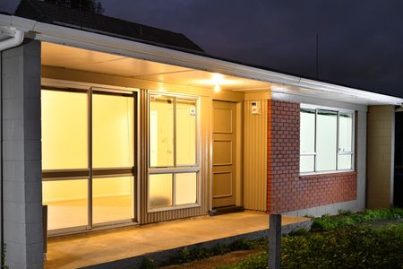 Sunny Brick and Tile Unit - Photo 2