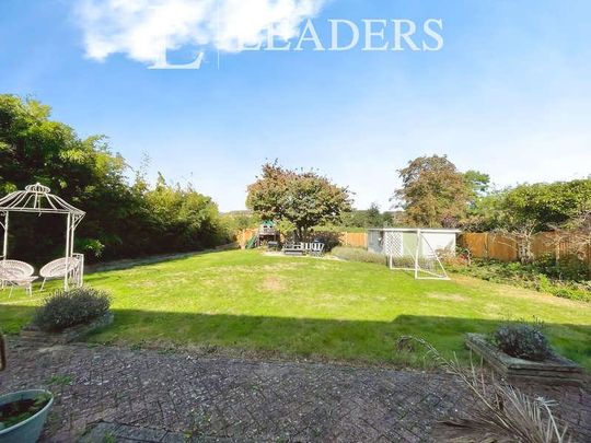 Powers Hall End, Witham, CM8 - Photo 1