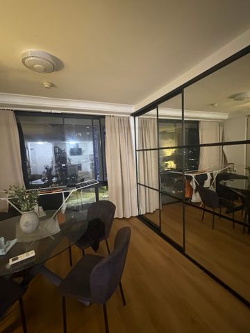 Surfers Paradise - Photo 2