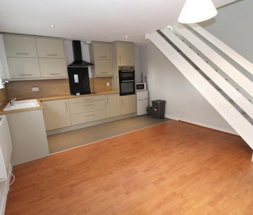 1 bedroom terraced house to rent - Photo 5